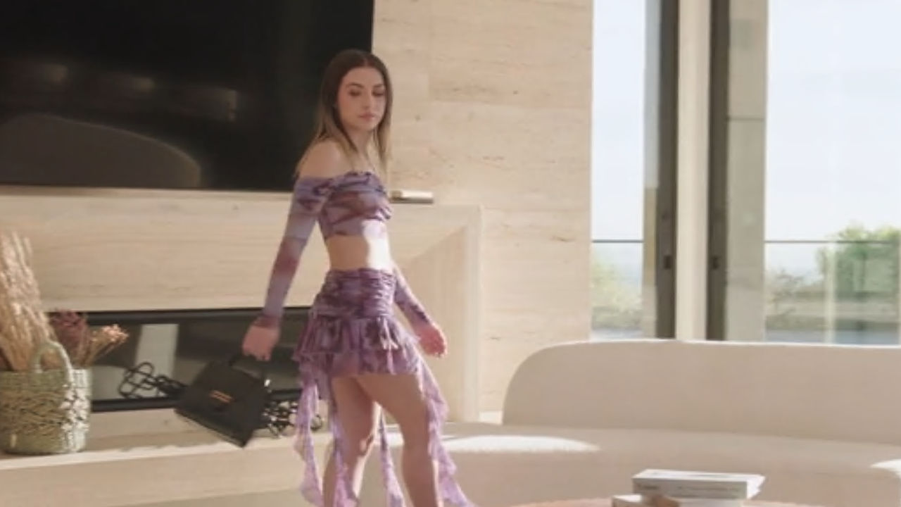 Blacked – Chanel Camryn – Linda Safadinha É Arrombada Gostoso