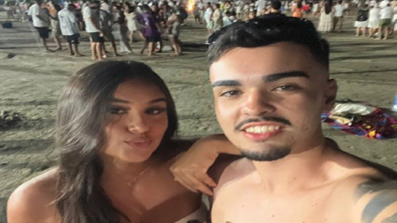 Vazou a morena gostosa mamando a pica