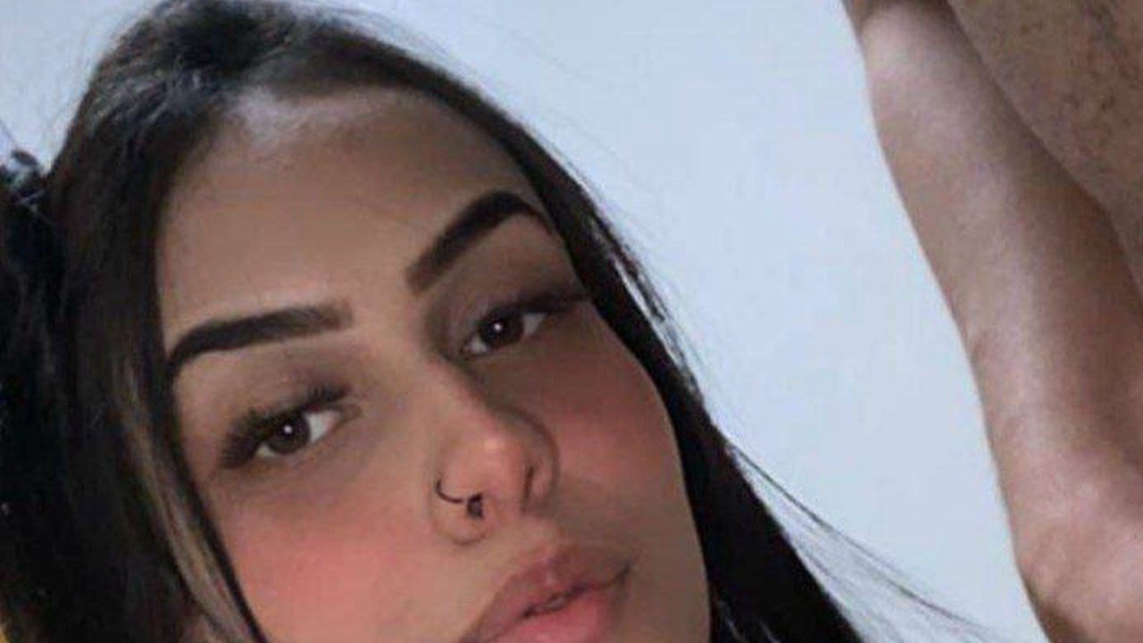 Casal Puta Boqueteira Vazou Mamando Tudo