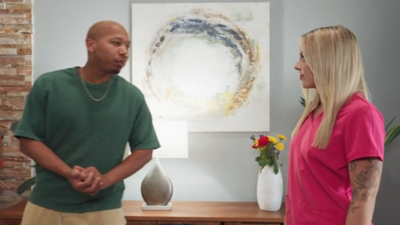 RealityKings – Lola Cheeks – Resolvendo os Problemas