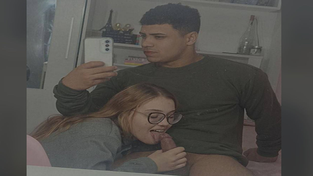 Ruiva gulosa caiu na net