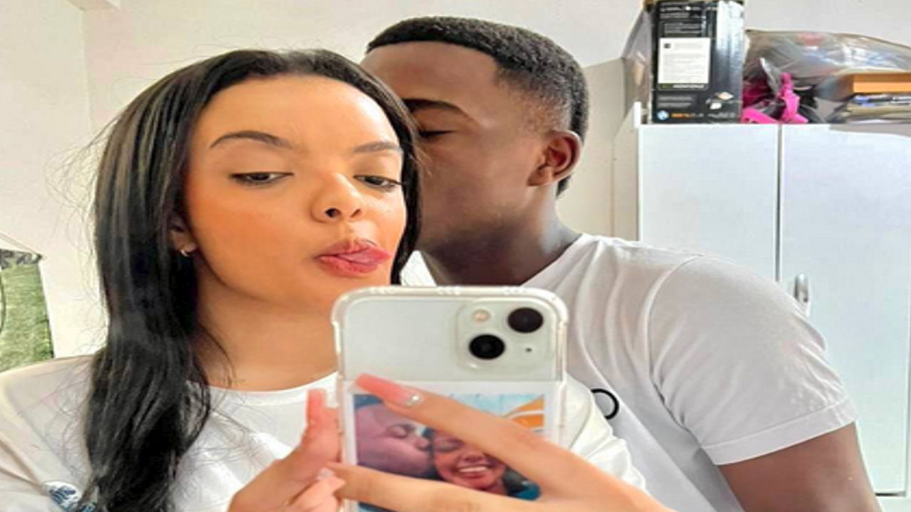 Branquela peituda com seu marido