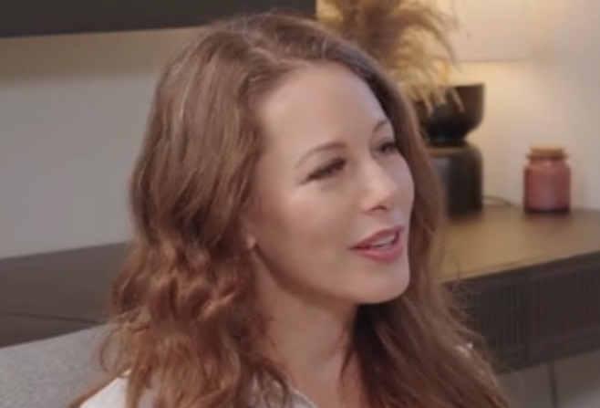 OnlyFans – Justine Jakobs, Tiger Lilly – Sexo em Aula Privada