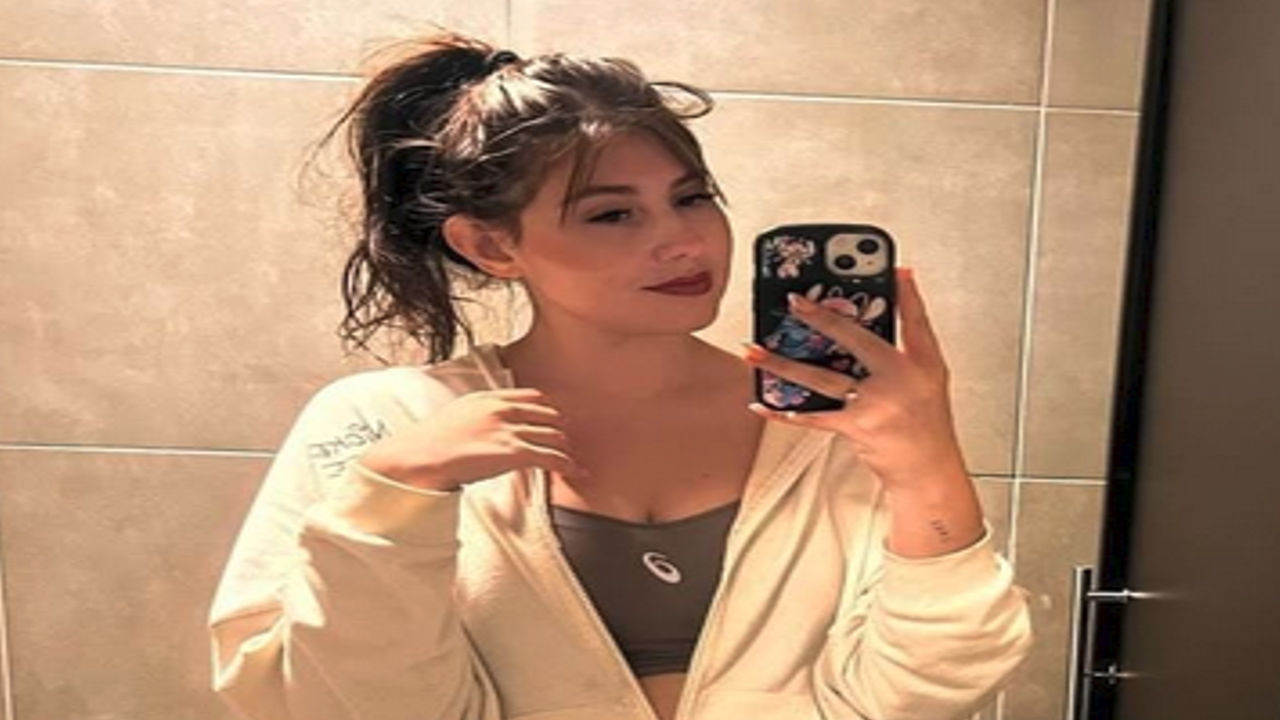 Professora gordinha caiu na net