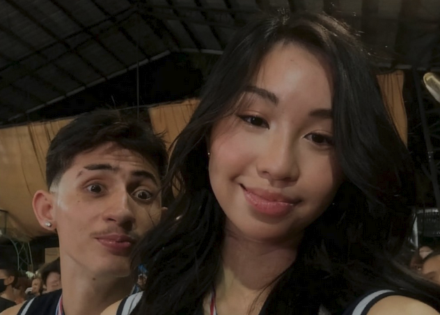 Asiática caiu na net com seu amor