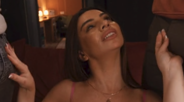 Brazzers – Raissa Bellini – Garganta Aquecida