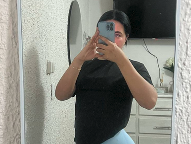 Rabuda do Equador com o namorado