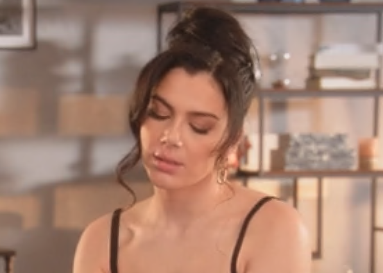 Blacked – Valentina Nappi – Esposa Sedenta Precisa de Terapia Africana