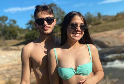 Gulosa tomando leite