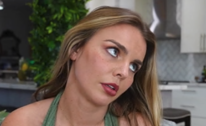 MyPervyFamily – Kate Dalia – E daí que ela é minha Madrasta?