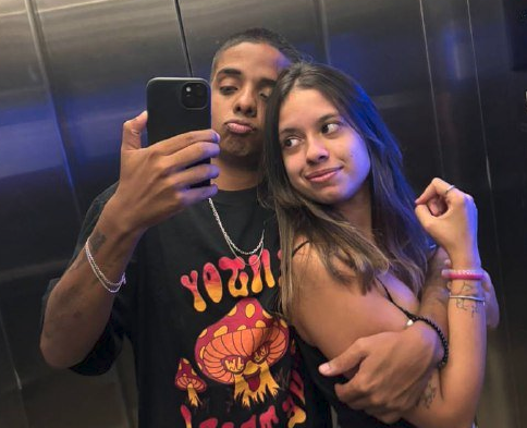 Putinha safada pagando boquete