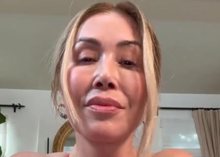 OnlyFans – Kianna Dior – Leite do Treinador Novo