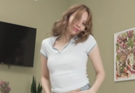 NubilesFilm – Mila Rouge – Vamos Nos Divertir