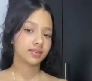 Pagou boquete molhado